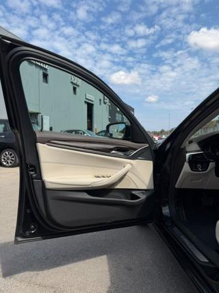 BMW 520 usata, con Autoradio