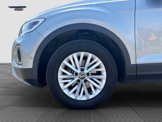 VOLKSWAGEN T-Roc usata 15