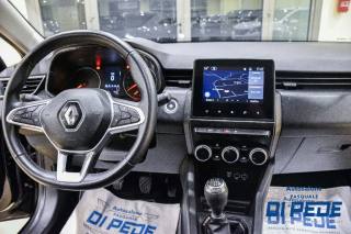 RENAULT Clio usata, con Touch screen
