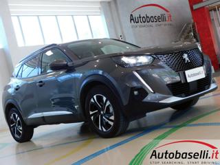 PEUGEOT 2008 usata, con Volante multifunzione