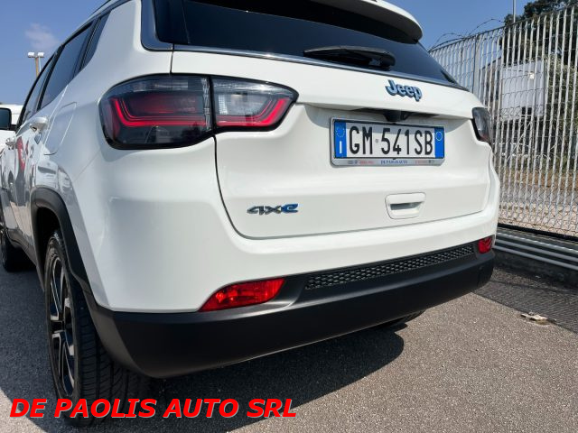 JEEP Compass usata, con Sedile posteriore sdoppiato