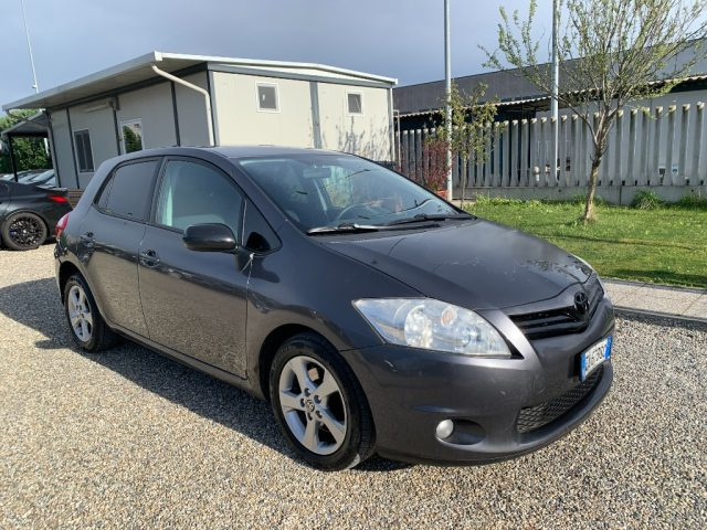TOYOTA Auris usata, con Airbag laterali