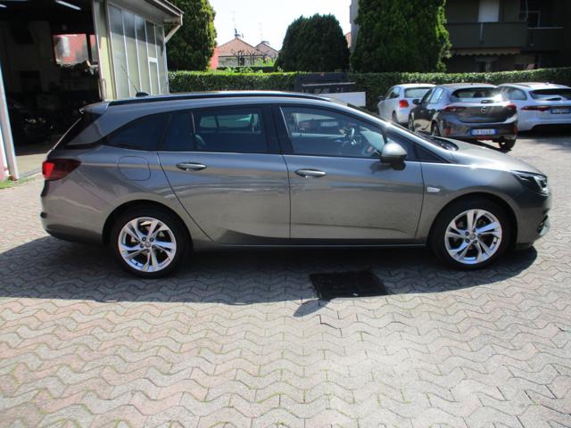 OPEL Astra usata, con Cerchi in lega