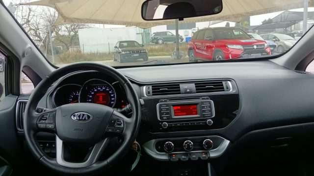 KIA Rio usata, con Fendinebbia