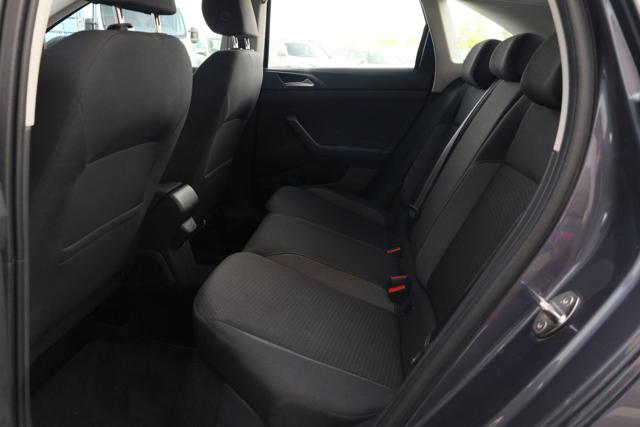 VOLKSWAGEN Taigo usata, con Boardcomputer