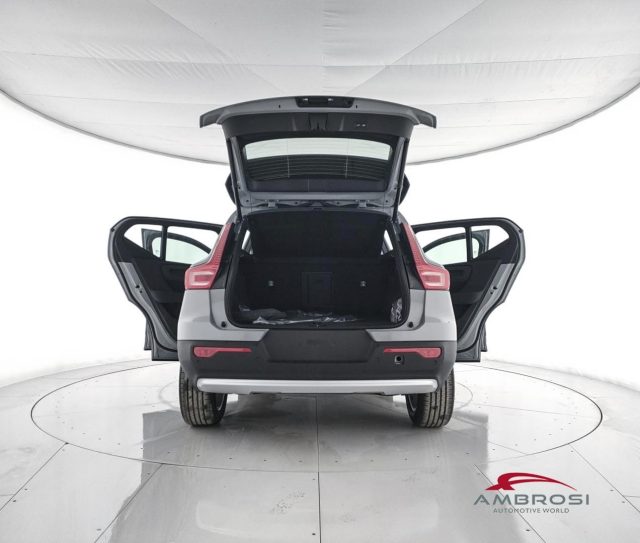 VOLVO XC40 usata 6