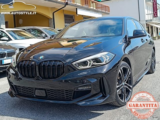 BMW 118 usata, con Fari LED
