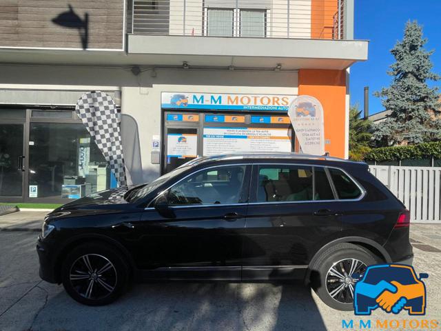 VOLKSWAGEN Tiguan usata, con Airbag Passeggero