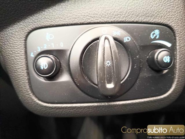 FORD C-Max usata 32