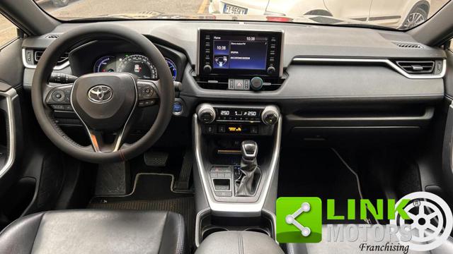 TOYOTA RAV 4 usata, con Autoradio