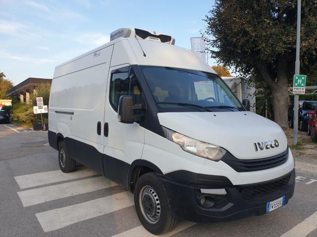 IVECO Daily usata, con Climatizzatore