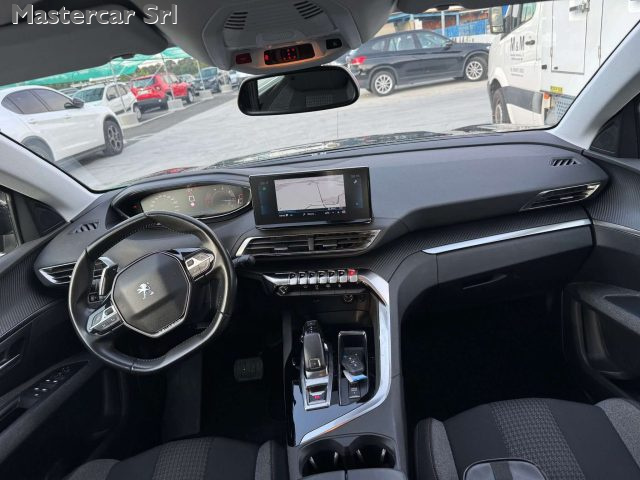 PEUGEOT 5008 usata, con Sedili riscaldati