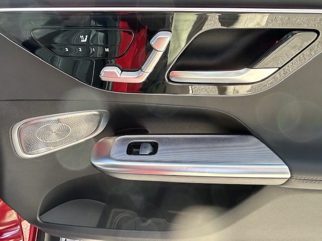 MERCEDES-BENZ GLC 43 AMG usata, con Controllo elettronico della corsia