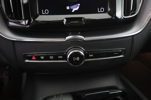 VOLVO XC60 usata 11