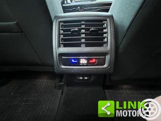 VOLKSWAGEN Golf GTI usata, con Sensori di parcheggio anteriori