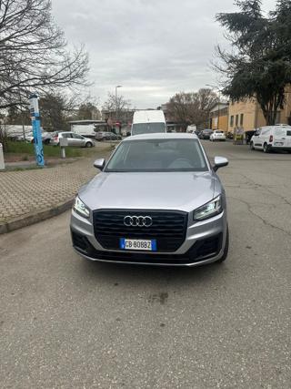 AUDI Q2 30 TDI S tronic Identity Black