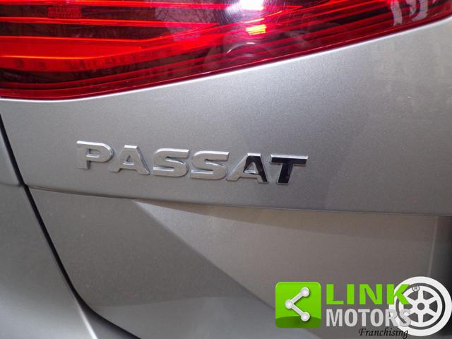 VOLKSWAGEN Passat usata, con Sistema di navigazione