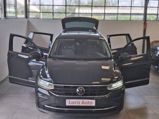 VOLKSWAGEN Tiguan usata, con Airbag
