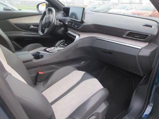 PEUGEOT 3008 usata, con Autoradio