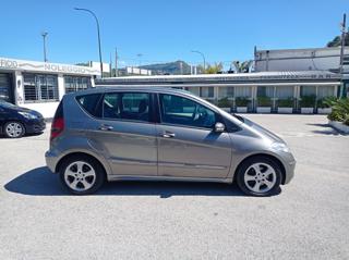 MERCEDES-BENZ A 200 usata, con Airbag laterali