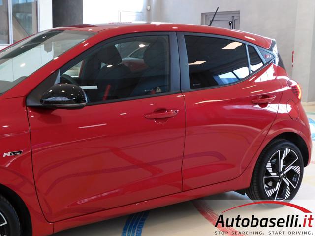 HYUNDAI i10 usata, con Volante multifunzione