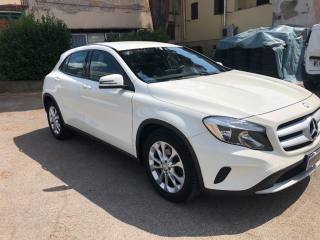 MERCEDES-BENZ GLA 180 usata, con Airbag