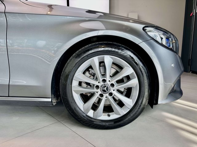 MERCEDES-BENZ C 220 usata, con Airbag Passeggero