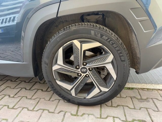 HYUNDAI Tucson usata, con Autoradio