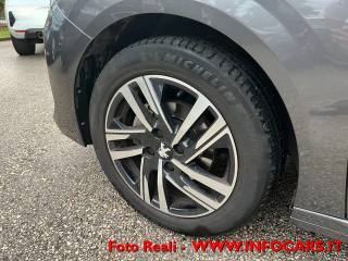 PEUGEOT 208 usata, con Autoradio digitale