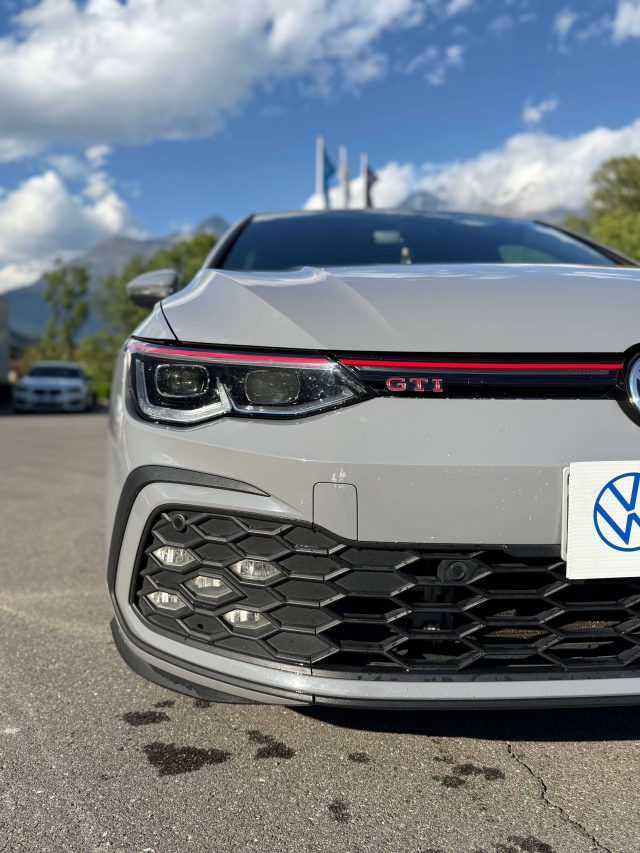 VOLKSWAGEN Golf GTI usata, con Boardcomputer