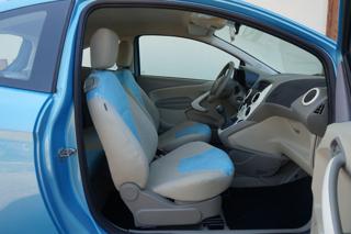 FORD Ka+ usata, con Specchietti laterali elettrici