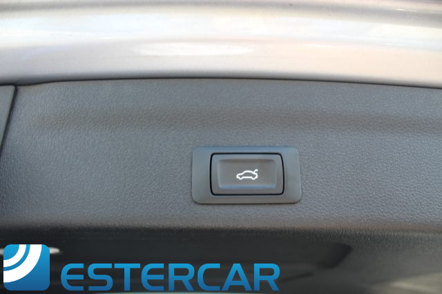 AUDI A6 usata, con Sensori di parcheggio posteriori