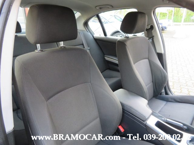 BMW 320 usata, con Isofix