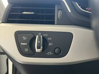 AUDI A4 usata, con Specchietti laterali elettrici