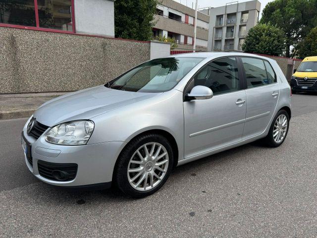 VOLKSWAGEN Golf usata, con Vivavoce