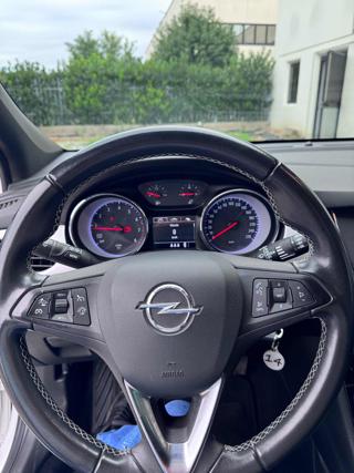 OPEL Astra usata 8