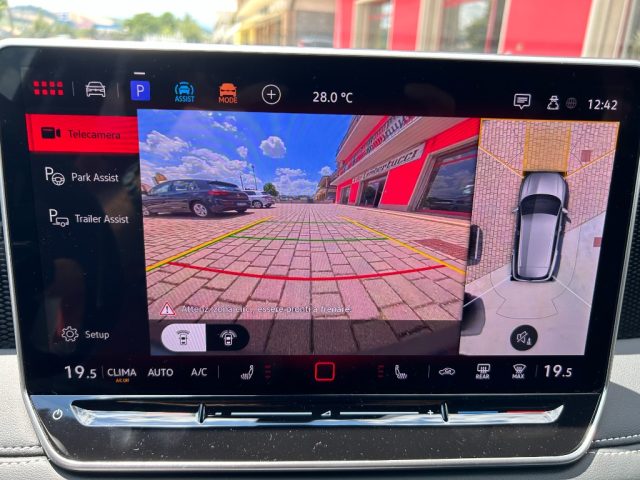 VOLKSWAGEN Tiguan usata, con Autoradio digitale