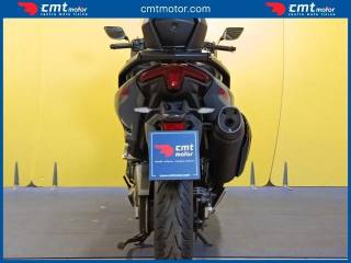 YAMAHA T-Max 560 usata 3