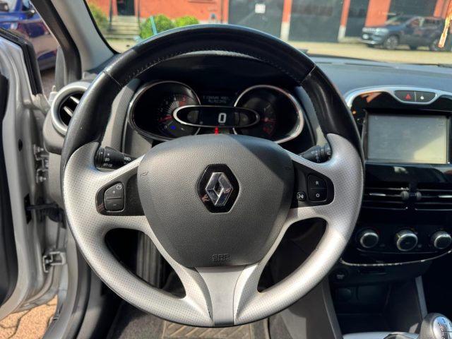 RENAULT Clio usata, con Climatizzatore