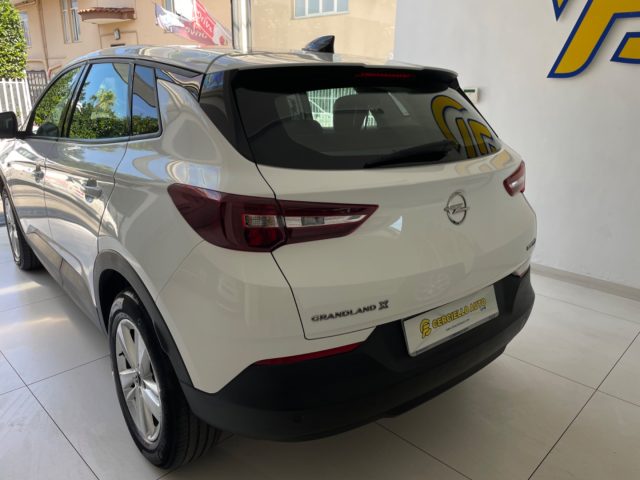OPEL Grandland X usata, con Antifurto