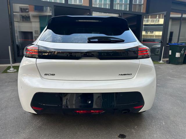 PEUGEOT 208 usata, con Autoradio