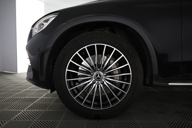 MERCEDES-BENZ GLC 220 usata 7