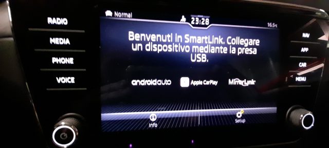 SKODA Superb usata, con Adaptive Cruise Control