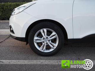 HYUNDAI iX35 usata 32