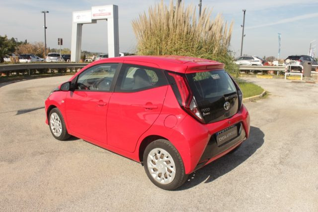 TOYOTA Aygo usata 22