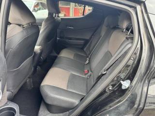 TOYOTA C-HR usata, con Volante in pelle
