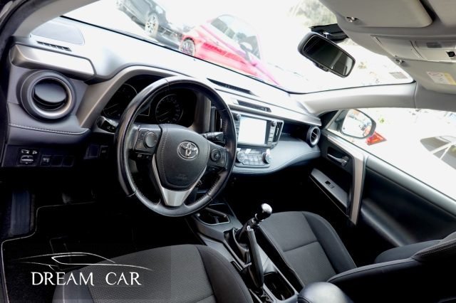 TOYOTA RAV 4 MY23 usata, con Immobilizzatore elettronico