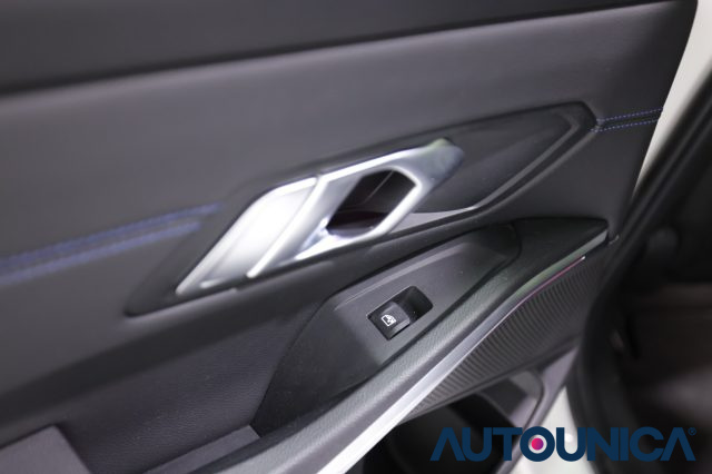 BMW 320 usata, con Sound system