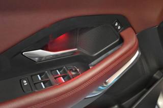 JAGUAR E-Pace usata 39