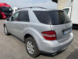 MERCEDES-BENZ ML 320 usata 3